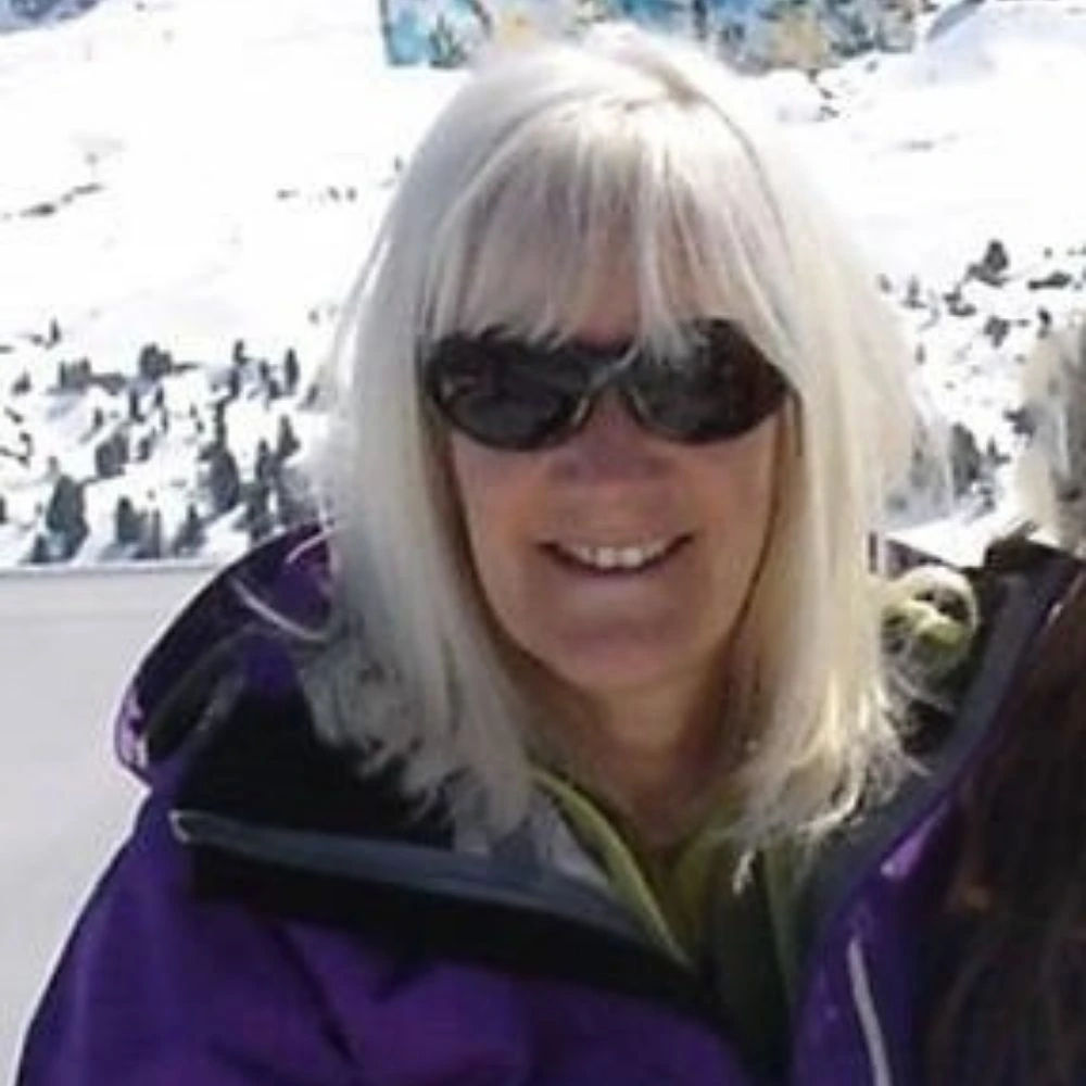 Sheila Standen, Lapland Famille Reservations Team